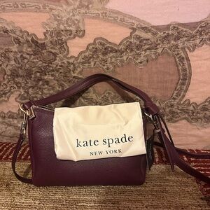 Super cute Kate spade shoulder crossbody bag